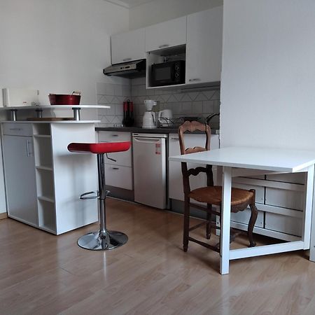 Studio 25 M2 Centre Uriage Saint-Martin-d'Uriage Room photo